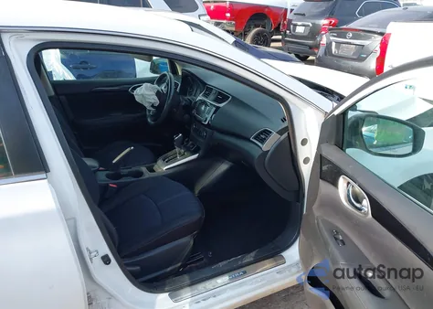 2017 Nissan Sentra Sv z USA, uszkodzony, nr VIN 3N1AB7AP5HY276150